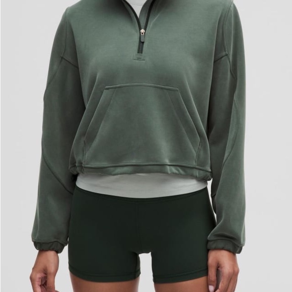 Women's Green Pullover Top